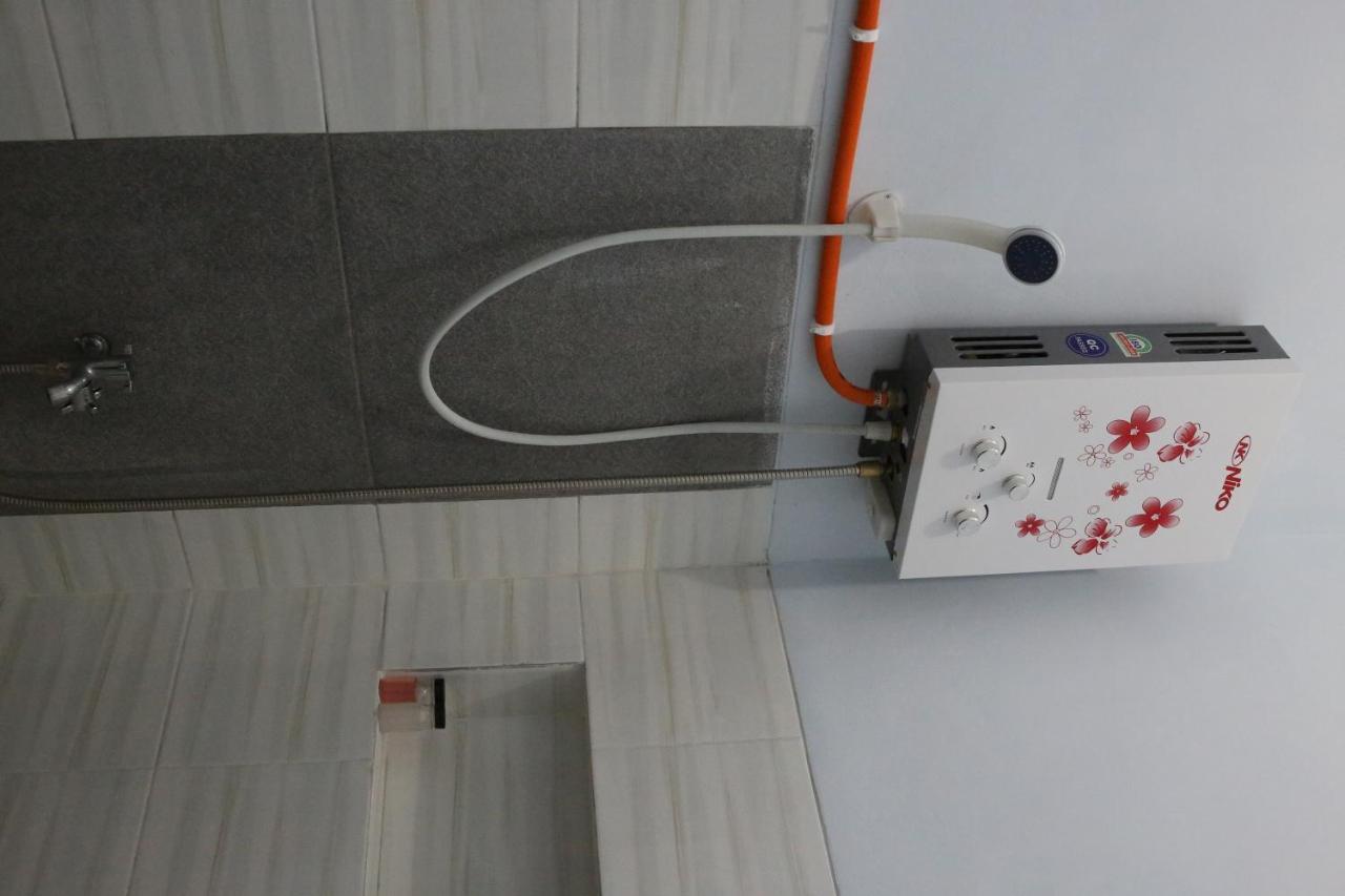 Reddoorz Syariah Near Suncity Mall Madiun Dış mekan fotoğraf